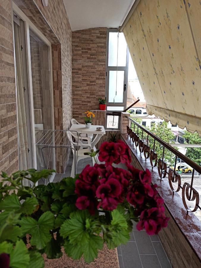 "Tata'S New Home!" Tirana Buitenkant foto