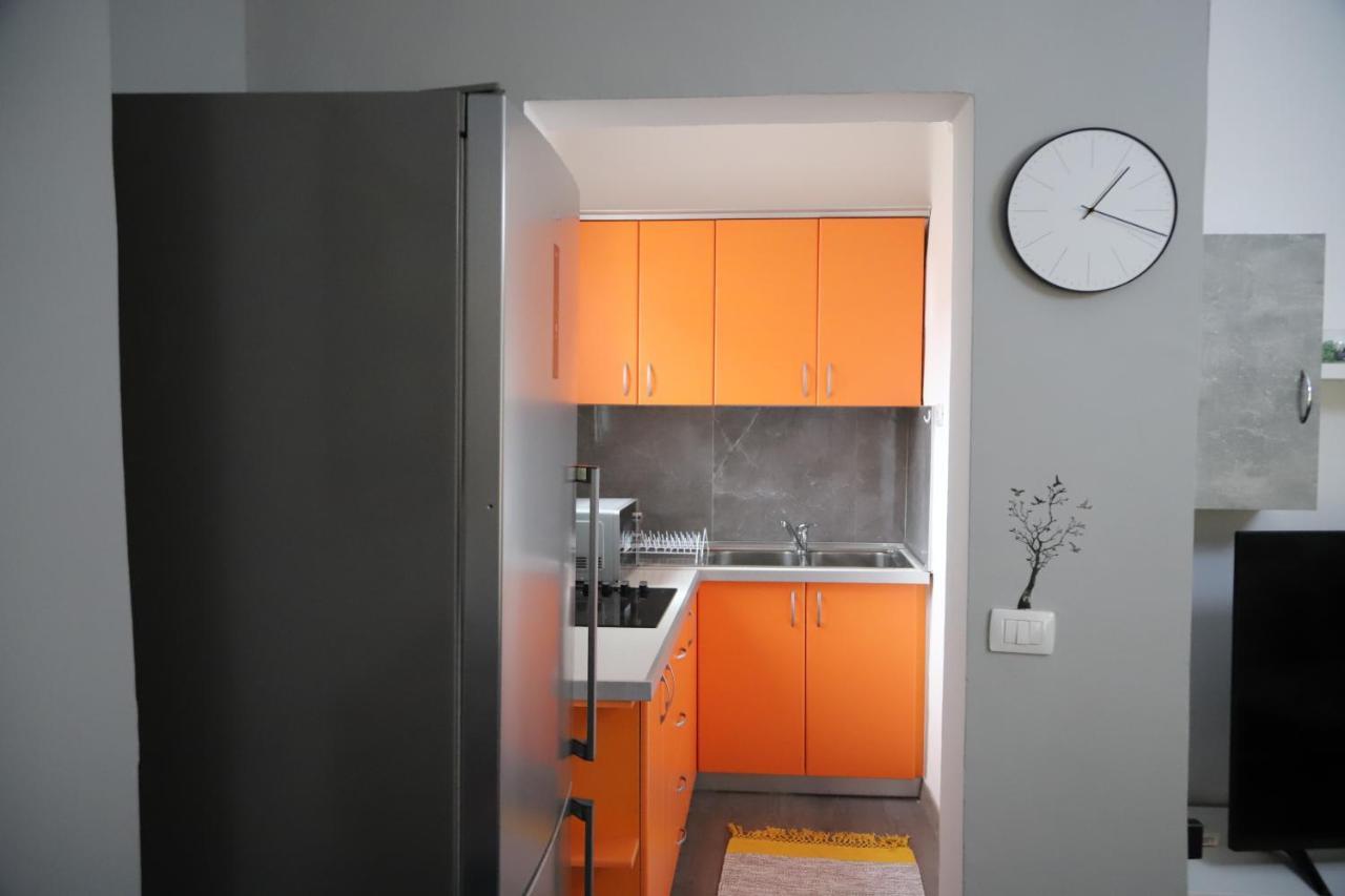 "Tata'S New Home!" Tirana Buitenkant foto