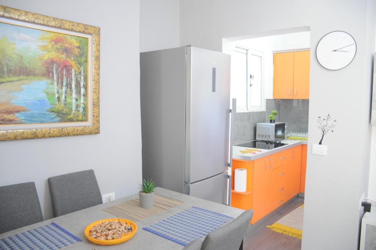 "Tata'S New Home!" Tirana Buitenkant foto