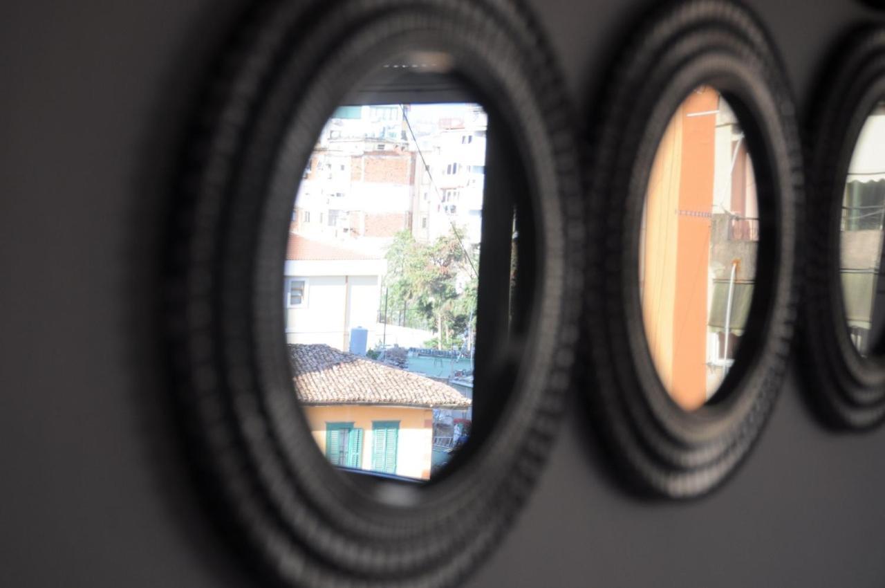 "Tata'S New Home!" Tirana Buitenkant foto